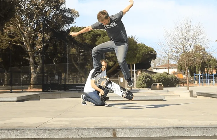 Fakie Flip